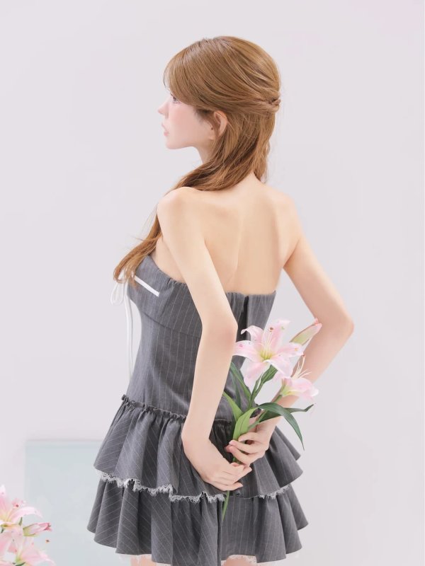 グレー　モデル：まりん　 身長：164cm　着用サイズ：Sサイズ