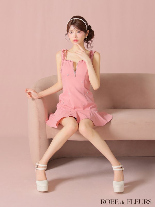 ピンク モデル:まりん 身長:164cm 着用サイズ:Sサイズ