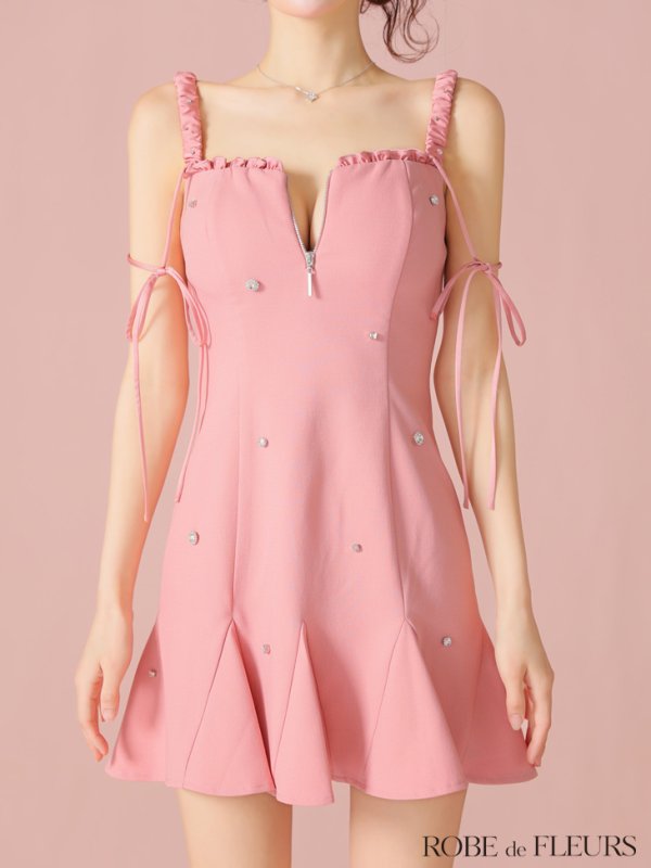 ピンク モデル:まりん 身長:164cm 着用サイズ:Sサイズ