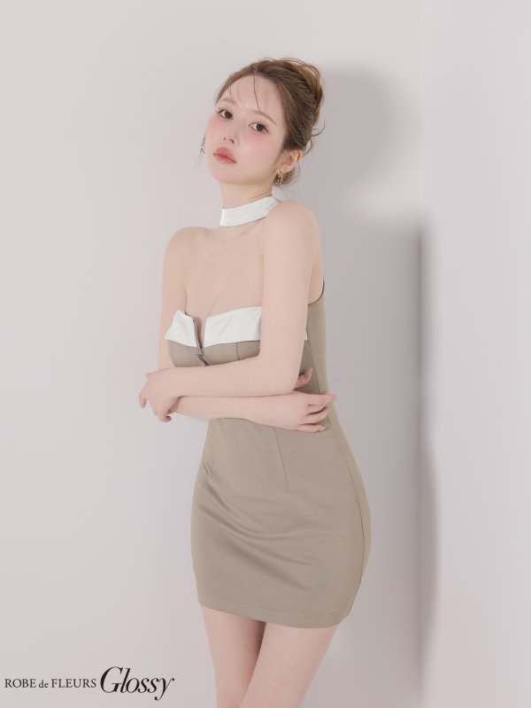 ベージュ×ホワイト モデル：ゆめ　身長：160cm　着用サイズ：Sサイズ