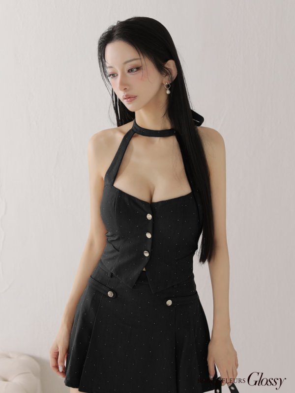 ブラック　モデル：まおちゃる　身長：158cm　着用サイズ：Sサイズ