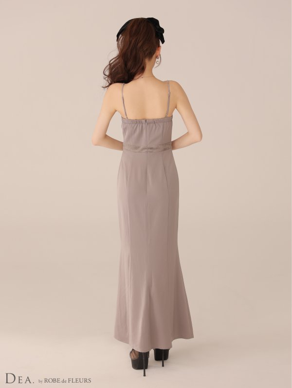 グレージュ モデル:ももか 身長:156cm 着用サイズ:Sサイズ