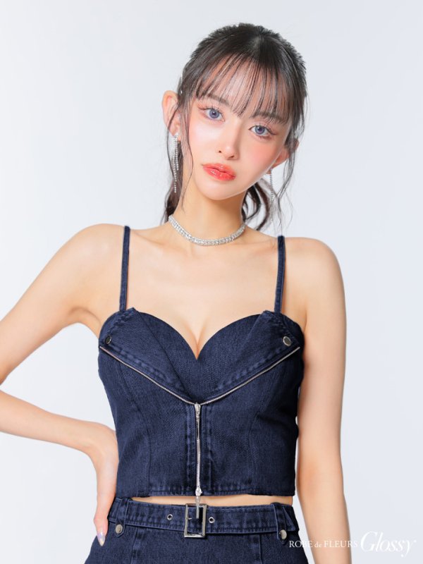 ネイビー モデル：まおちゃる　身長：158cm　着用サイズ：Sサイズ