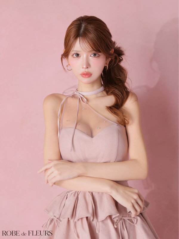 ピンクベージュ　モデル：まりん　身長：164cm　着用サイズ：Sサイズ