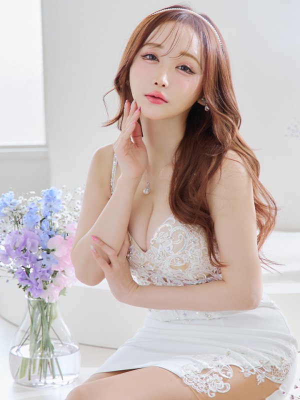 画像8: XSサイズあり【IRMA/イルマ】スパンコール刺繍/ シアー/ レース/ キャミソール/ タイト/ ミニドレス/ キャバドレス【HC02】