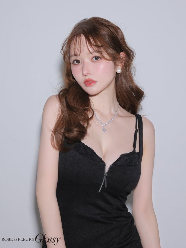 ブラック　ゆめ　身長：160cm　着用サイズ：Sサイズ