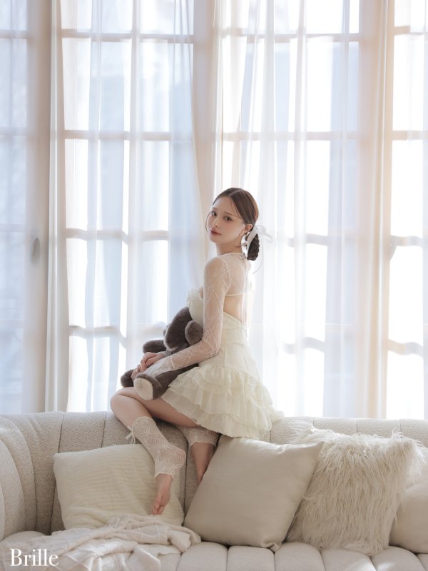 アイボリー　モデル：れみれみ　身長：163cm　着用サイズ：Sサイズ