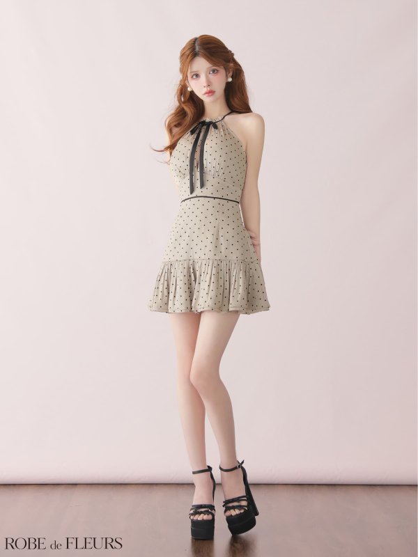 グレージュ モデル：まりん　身長：164cm　着用サイズ：Sサイズ