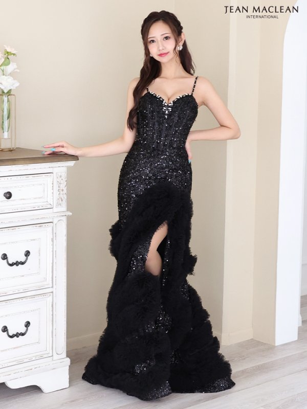 ブラック モデル:天乃えま 身長:155cm 着用サイズ:Mサイズ