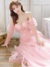 ピンクベージュ モデル：三上悠亜　身長：159cm:Mサイズ