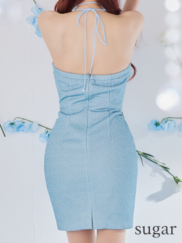 ブルー モデル:真優川咲 身長:158cm 着用サイズ:Sサイズ