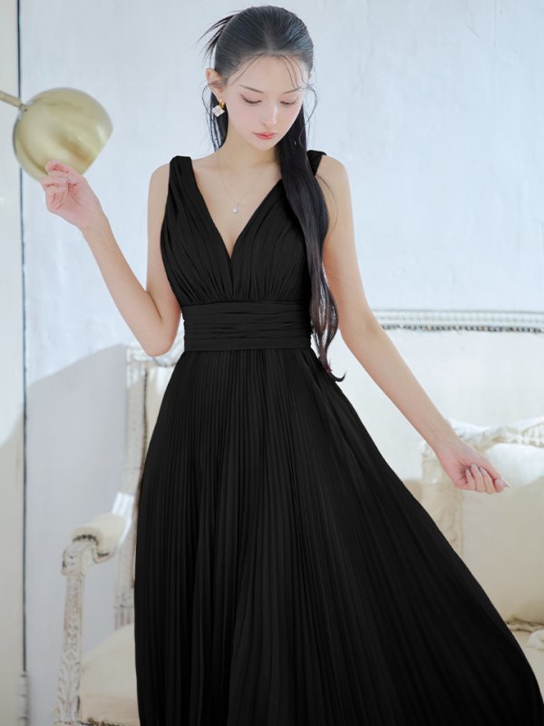 ブラック モデル:まおちゃる 身長:158cm 着用サイズ:Mサイズ