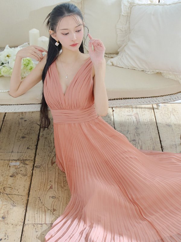 ピンクベージュ モデル:まおちゃる 身長:158cm 着用サイズ:Mサイズ