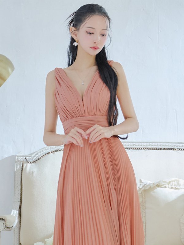 ピンクベージュ モデル:まおちゃる 身長:158cm 着用サイズ:Mサイズ