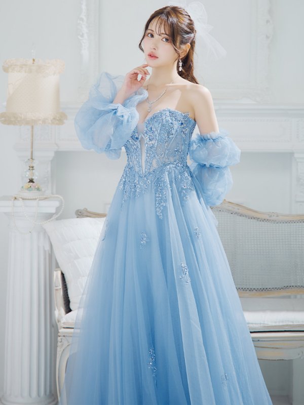 ブルー  モデル:ゆめ 身長:160cm:Mサイズ