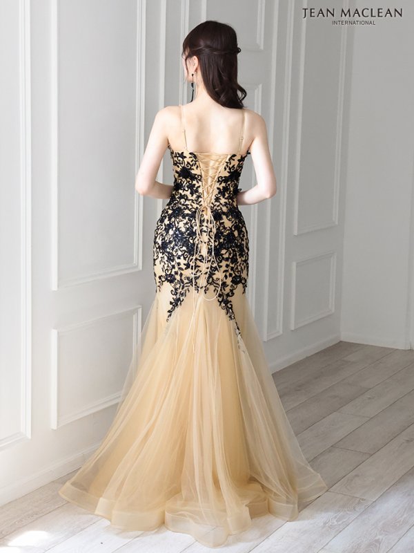 ベージュ モデル:ゆめ 身長:160cm 着用サイズ:Mサイズ