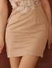 ベージュ モデル：三上悠亜　身長：159cm　着用サイズ：Sサイズ