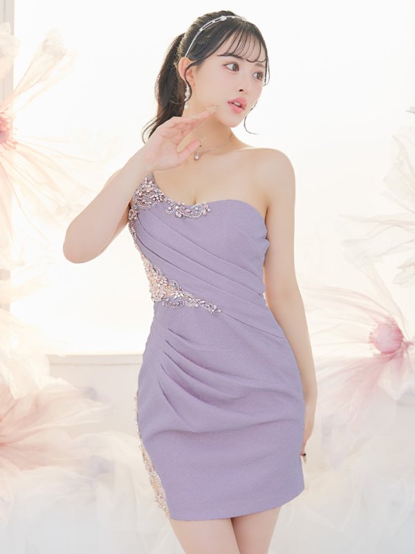 ダヴグレー モデル:カルア 身長:156cm:Sサイズ