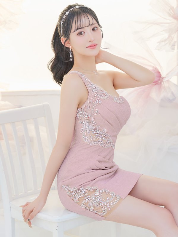 シェルピンク モデル:カルア 身長:156cm:Sサイズ