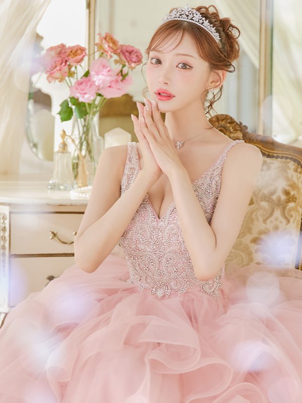 ピンク モデル:明日花キララ 身長:162cm 着用サイズ:Sサイズ