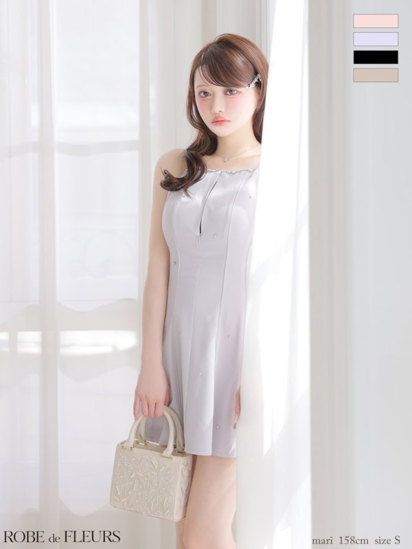 ブルーグレー　モデル：羽澄まり　身長：158cm　着用サイズ：Sサイズ