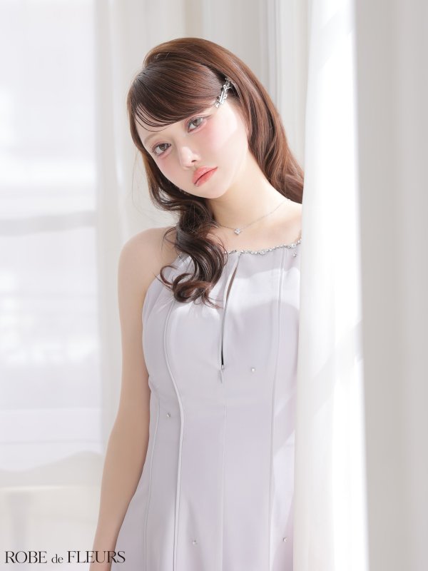 ブルーグレー　モデル：羽澄まり　身長：158cm　着用サイズ：Sサイズ