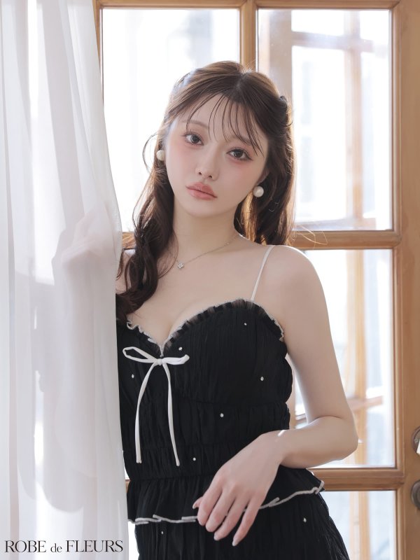 ブラック モデル：羽澄まり　身長：158cm　着用サイズ：Sサイズ