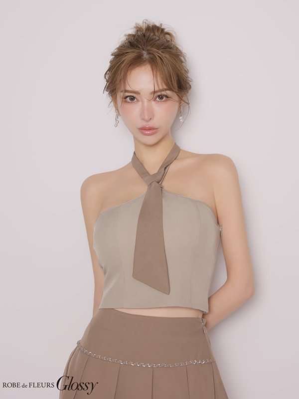 ベージュ×ブラウン　モデル：みゆ　身長：164cm　着用サイズ：Sサイズ