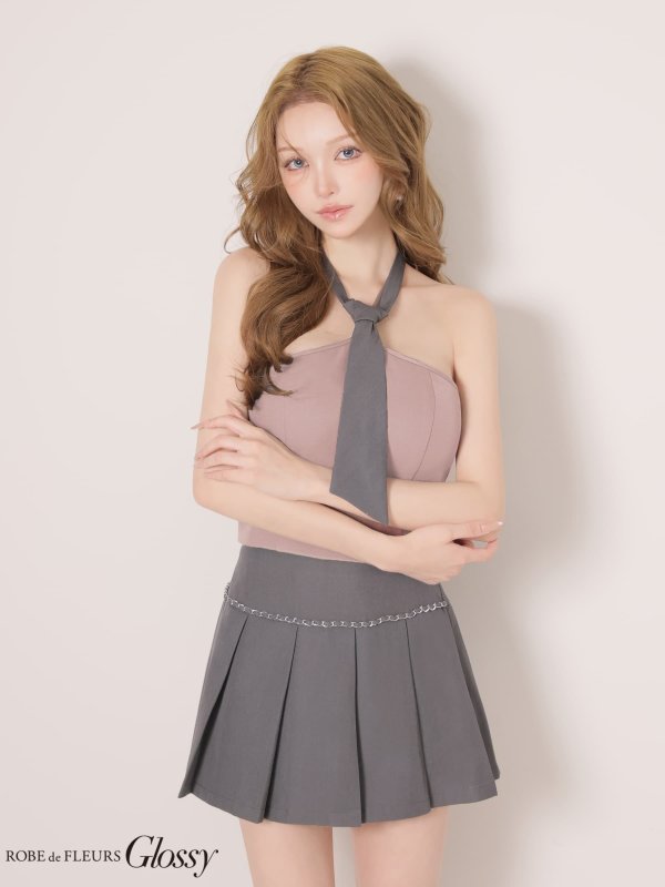 ピンク×グレー　モデル：しおん　身長：158cm　着用サイズ：Sサイズ