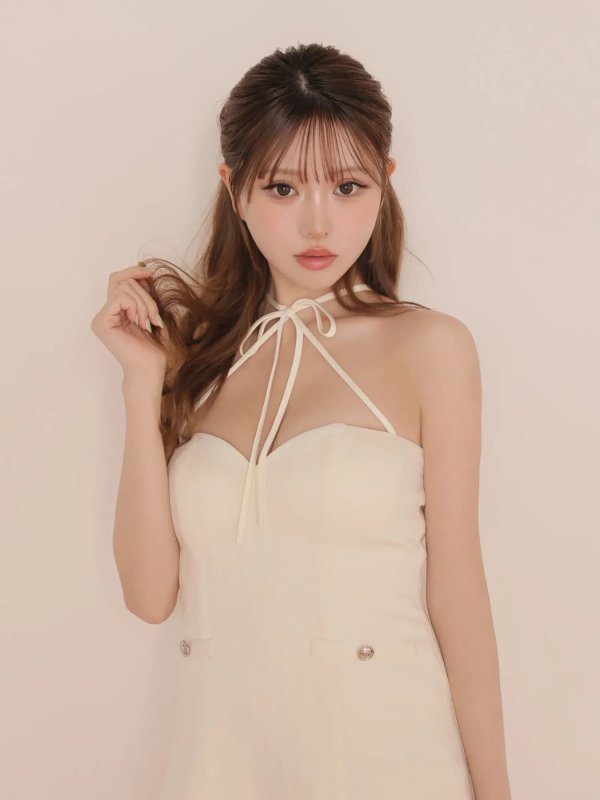 アイボリー　モデル：いおり　身長：161cm　着用サイズ：Sサイズ
