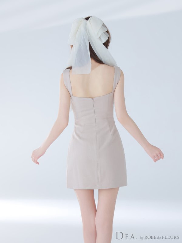 ベージュ　モデル：ゆめ　身長：160cm　着用サイズ：Sサイズ