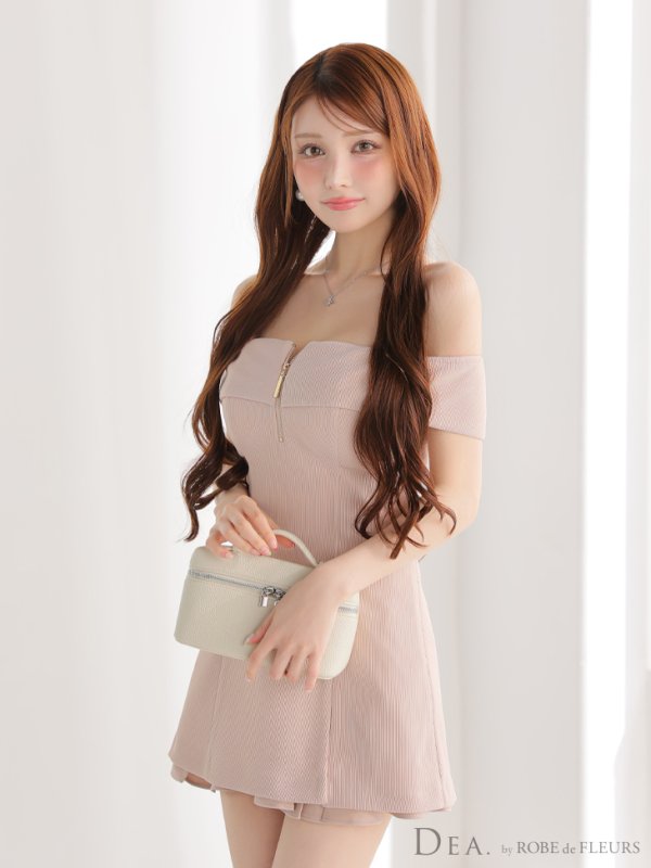 ピンク モデル:ももか 身長:156cm 着用サイズ:Sサイズ