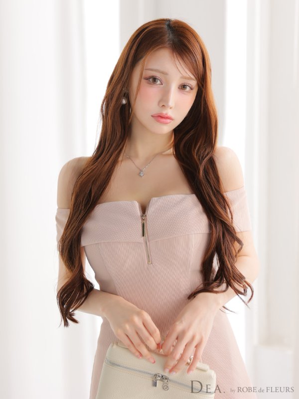 ピンク モデル:ももか 身長:156cm 着用サイズ:Sサイズ