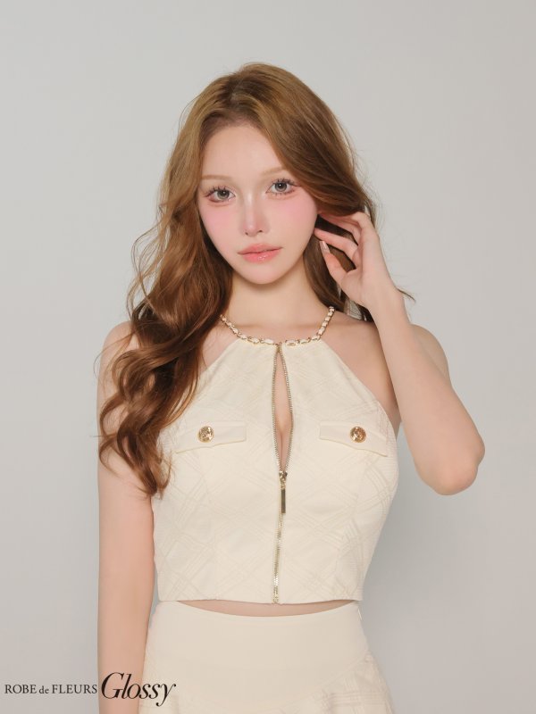 アイボリー　モデル：しおん　身長：158cm　着用サイズ：Sサイズ