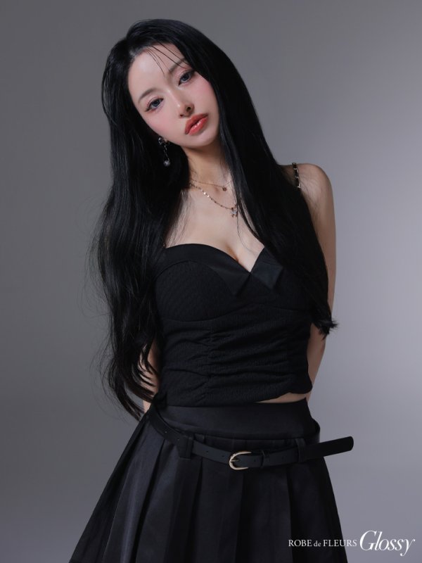 ブラック モデル：まおちゃる　身長：158cm　着用サイズ：Sサイズ