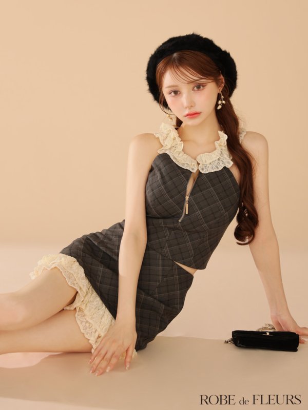 ブラックチェック モデル：ももか　身長：156cm　着用サイズ：Sサイズ