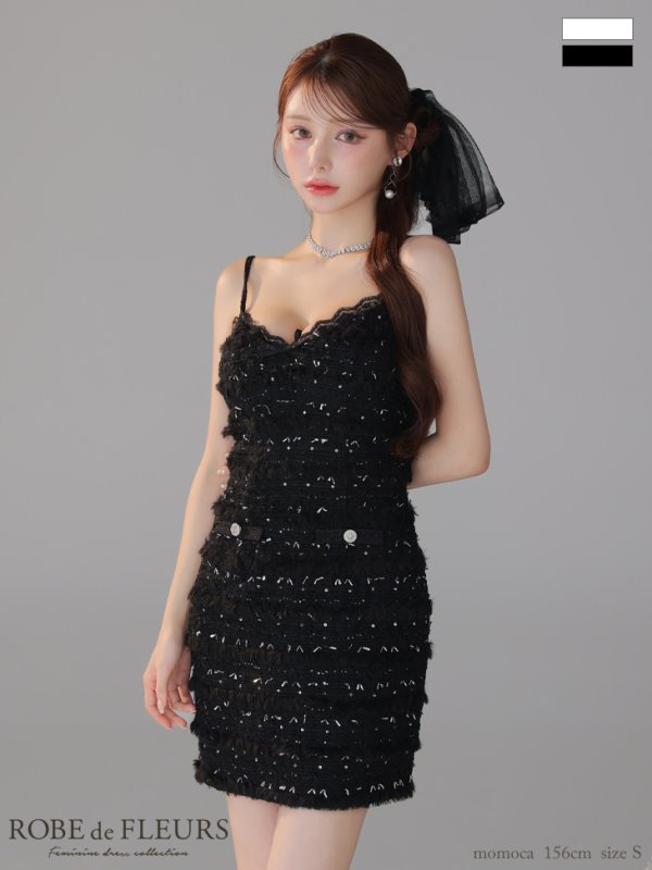 ブラック モデル：ももか　身長：156cm　着用サイズ：Sサイズ