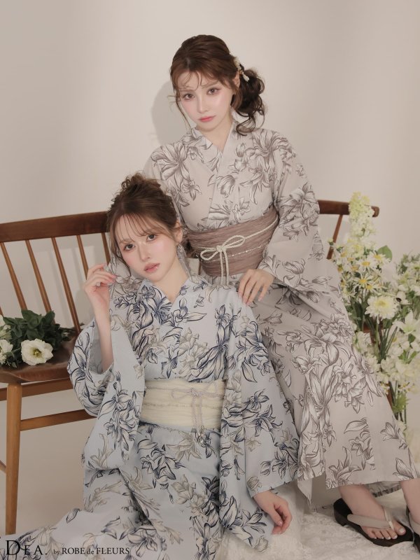 ブルー　モデル：ゆめ　身長：160cm　着用サイズ：Fサイズ　ベージュ　モデル：ももか　身長：156cm　着用サイズ：Fサイズ