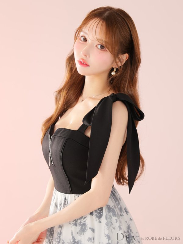 ブラック モデル：ゆめ　身長：160cm　着用サイズ：Sサイズ