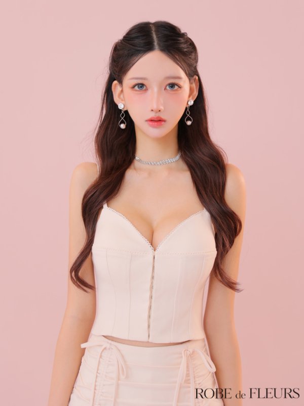 アイボリー モデル：ハニ　身長：162cm　着用サイズ：Sサイズ