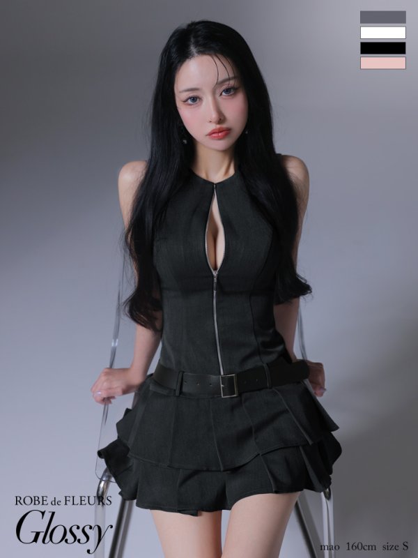 ブラック モデル：まおちゃる　身長：158cm　着用サイズ：Sサイズ