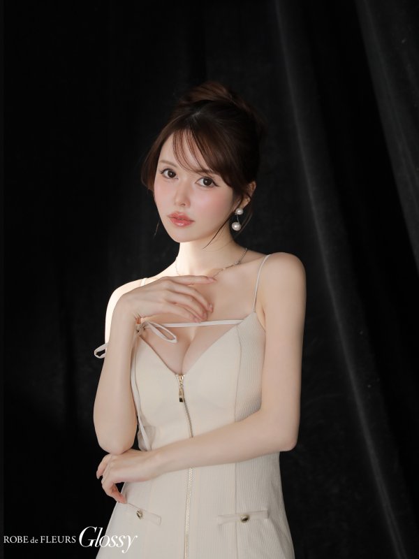 アイボリー　モデル：ゆめ　身長：160cm　着用サイズ：Sサイズ