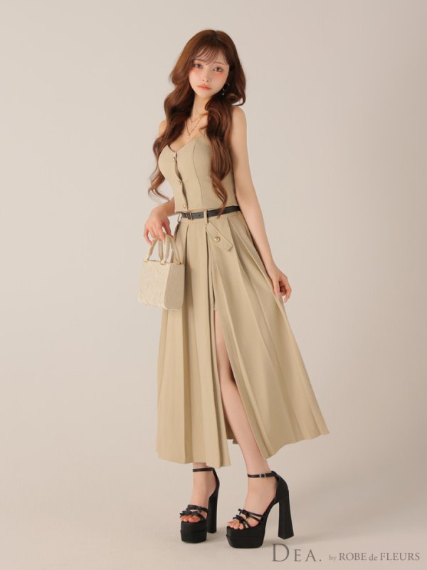 ベージュ モデル:まみ 身長:161cm 着用サイズ:Sサイズ