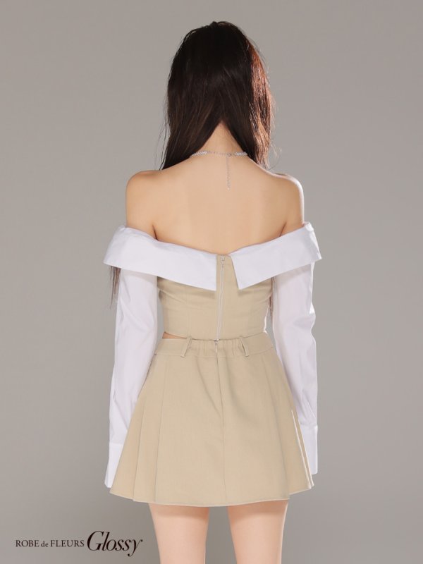 ベージュ モデル：ハニ　身長：162cm　着用サイズ：Sサイズ