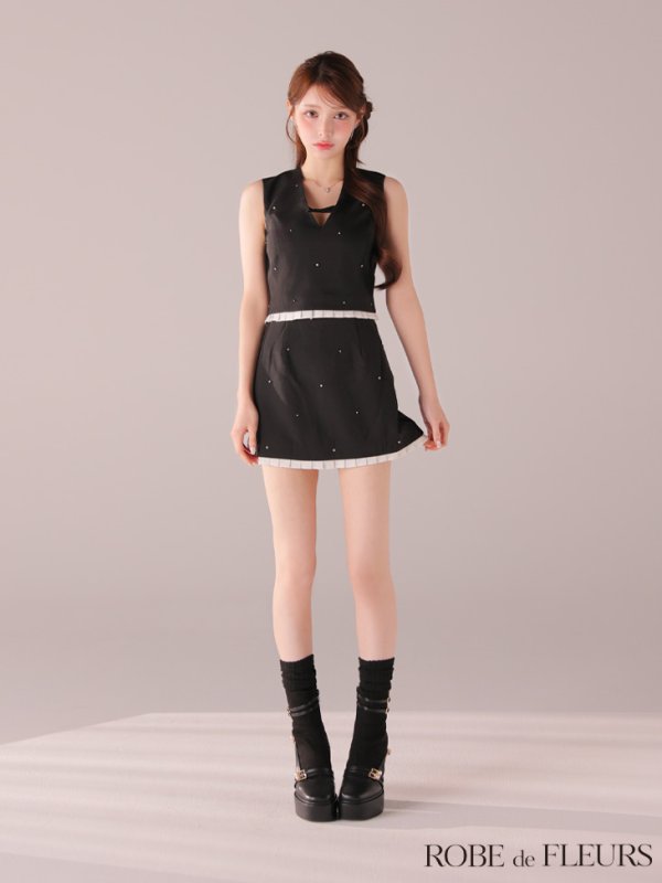 ブラック　モデル：ももか　身長：156cm　着用サイズ：Sサイズ