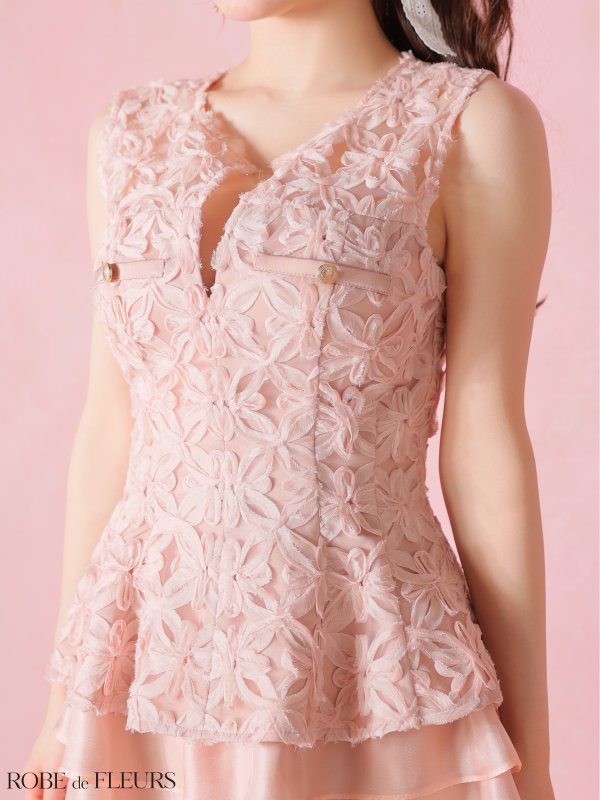 ピンクベージュ　モデル：ももか　身長：156cm　着用サイズ：Sサイズ