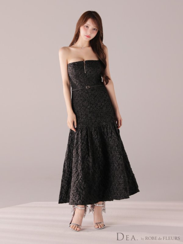 ブラック モデル：ももか　身長：156cm　着用サイズ：Sサイズ