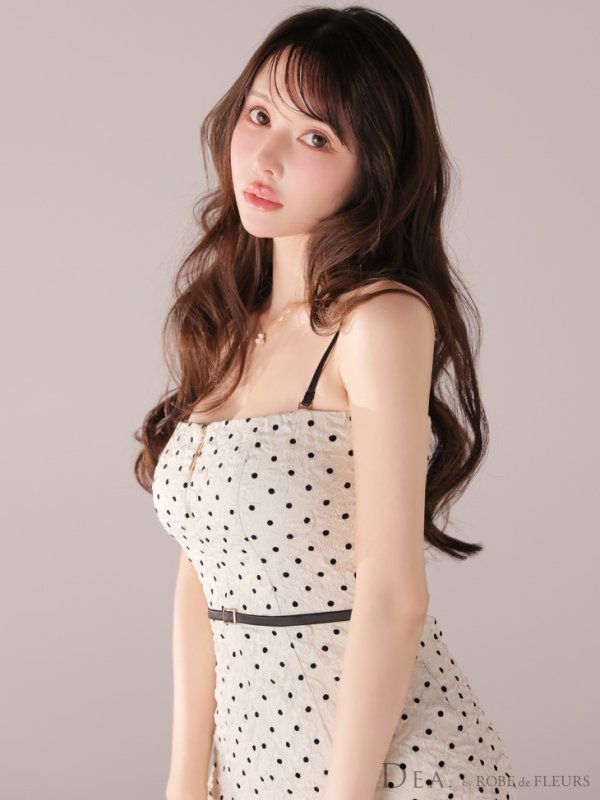 アイボリー モデル：ゆめ　身長：160cm　着用サイズ：Sサイズ