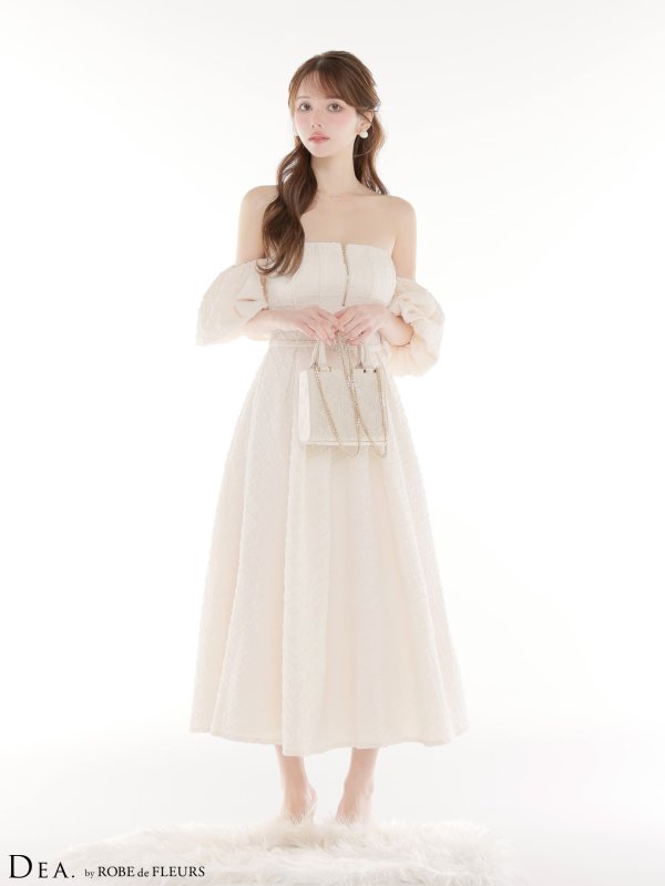 アイボリー モデル：ゆめ　身長：160cm　着用サイズ：Sサイズ