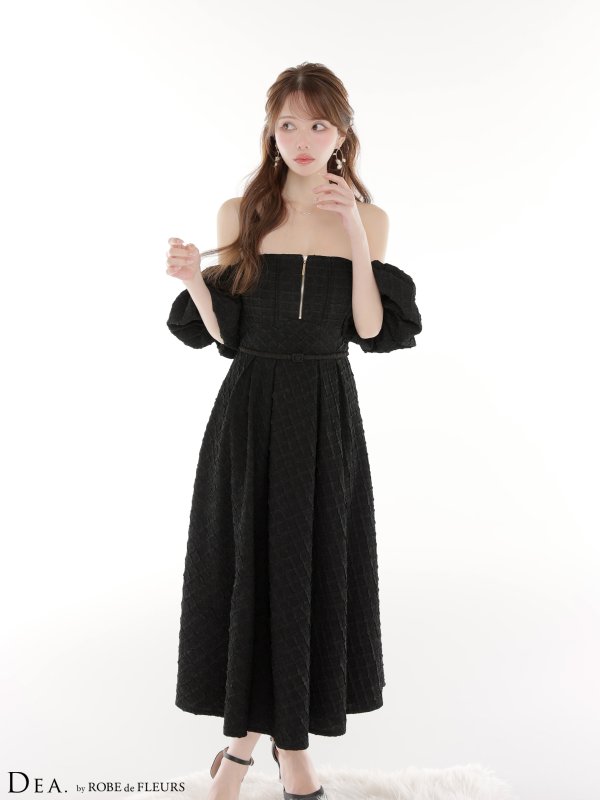 ブラック モデル：ゆめ　身長：160cm　着用サイズ：Sサイズ